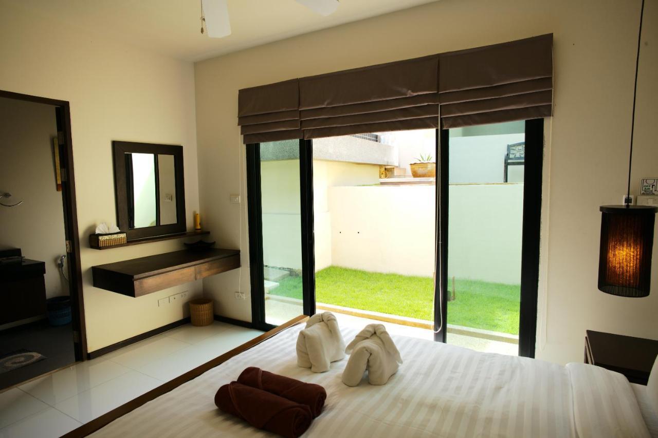 Cocktail Palm Villa Rawai Exterior photo